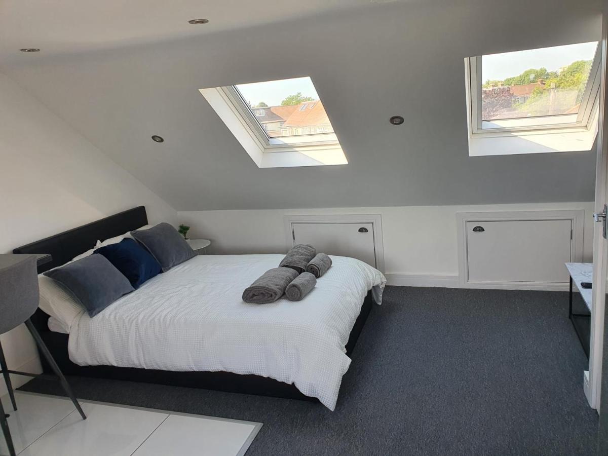 Hotel New Self Contained Flat,In Hayes, Free Parking Northolt  Zewnętrze zdjęcie